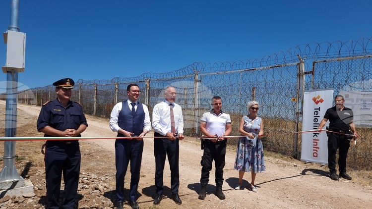 Interior Ministers of Bulgaria, Austria Open Surveillance Zone along Bulgarian-Turkish Border