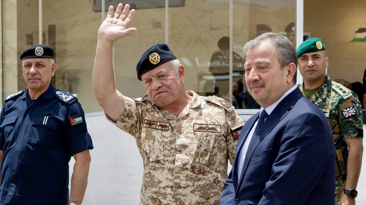 El rey Abdalá II, comandante supremo de las Fuerzas Armadas de Jordania, intenta por sus medios evitar una mayor escalada de la guerra en Gaza y Oriente Medio - PHOTO/Royal Jordan Armed Forces