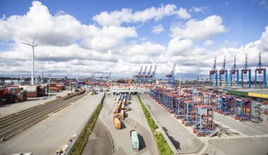Europe urged to diversify trade markets over U.S. tariff coercion, supply chains disruption-Xinhua