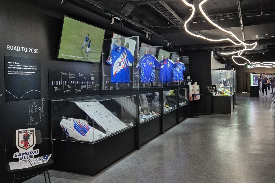 Clear path: A roadmap of the Japanese national soccer team’s bid to win the World Cup in 2050 highlights the Blue-ing, a mini museum of the Samurai Blue located inside Tokyo Dome City, the home base of the Tokyo Giants baseball club. JP/Yophiandi Kurniawan