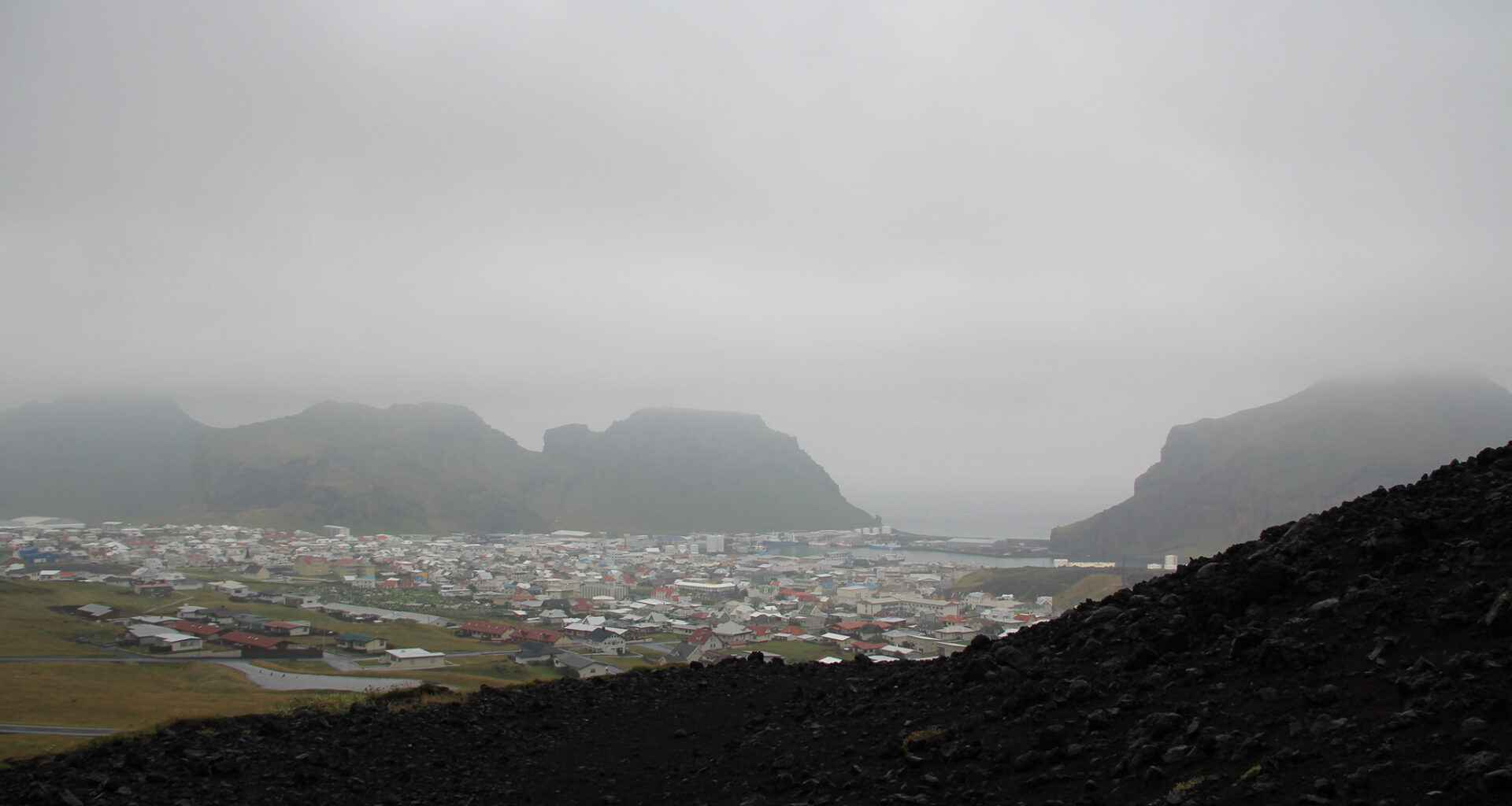 Volcanic Haze May Persist Across Iceland Until Next Week