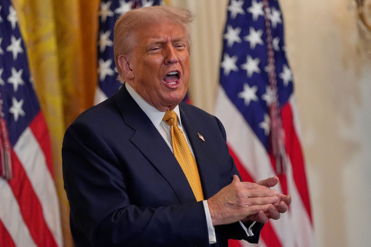 Trump news live: DOJ notified Trump that his name appears in Epstein files, new report reveals