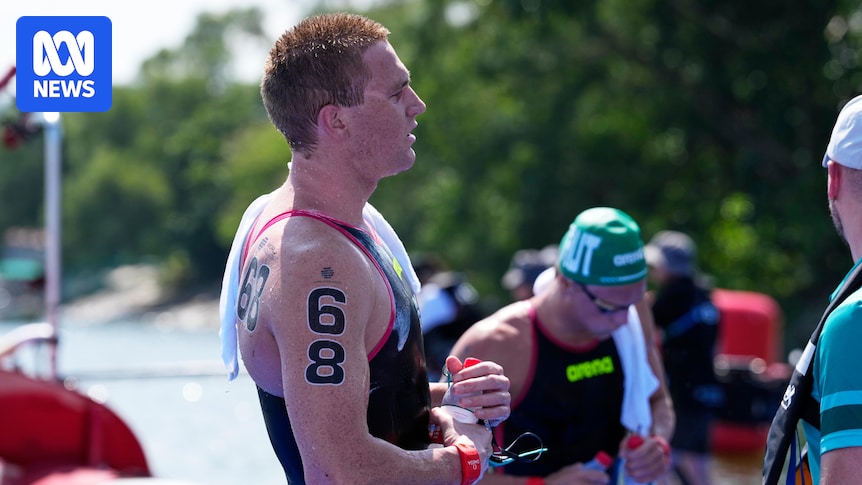 Kyle Lee wins bronze medal in men's 10km at World Aquatics Championships