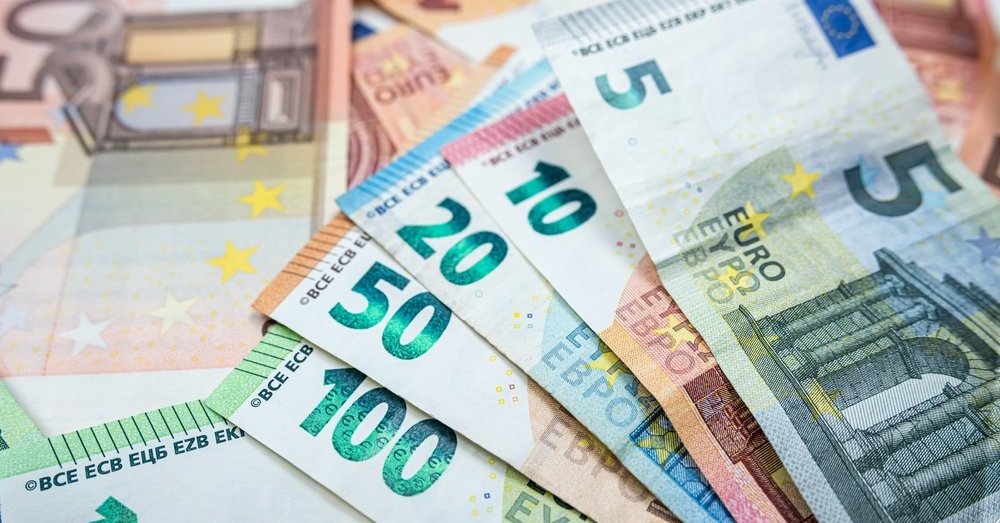 Lietuva pagal minimalią algą ES – jau dešimtuke: ką tai sako apie šalies ekonomiką? | Verslas
