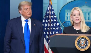 Trump posts support for embattled Attorney General Pam Bondi