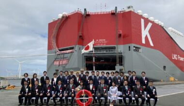 K LINE takes delivery of LNG-fueled car carrier