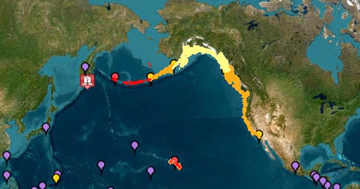 Tsunami waves hit Hawaii, California after huge quake off Russia
