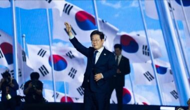 President Lee's approval rating soars to 65% as South Korea enters new political chapter