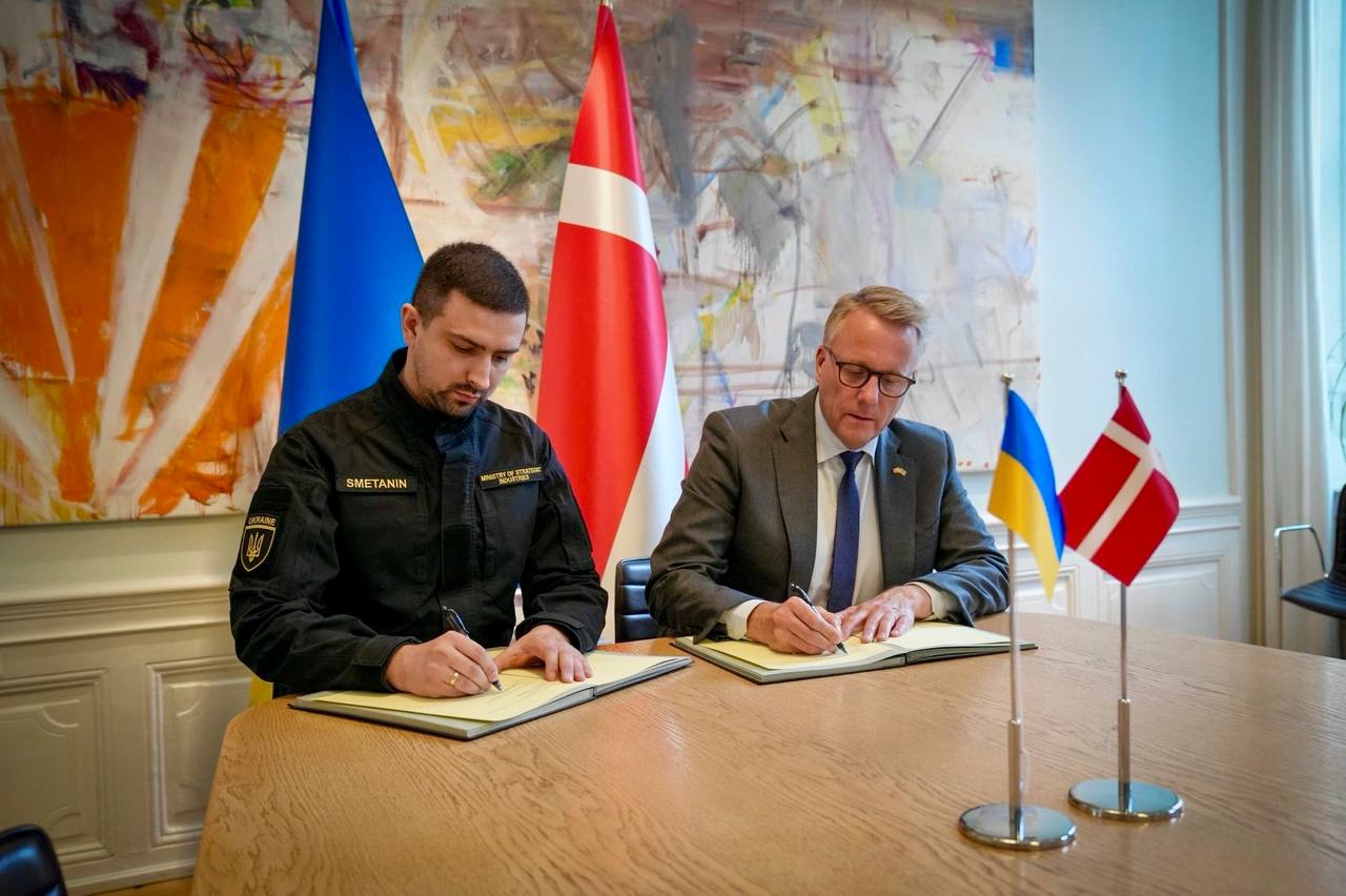 Ukraine and Denmark Sign Historic Defense Technology Export Deal