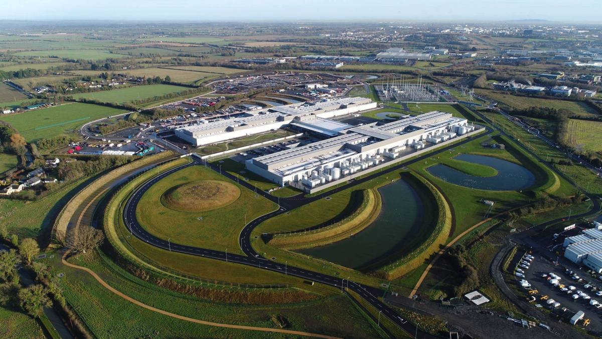 UK plays catch-up in data centre race