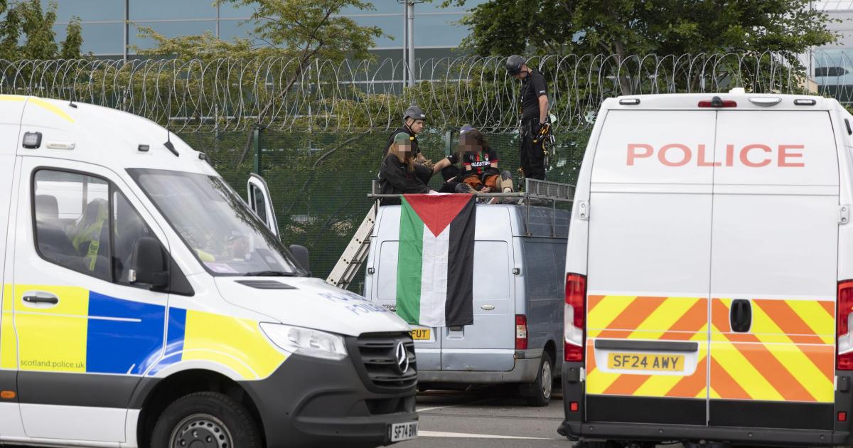 Pro-Palestine protesters breach fence of Edinburgh arms firm factory