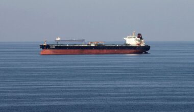 Oil edges up, investors eye Trump statement on Russia