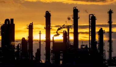 EU proposes 2040 climate target with carbon credit allowance