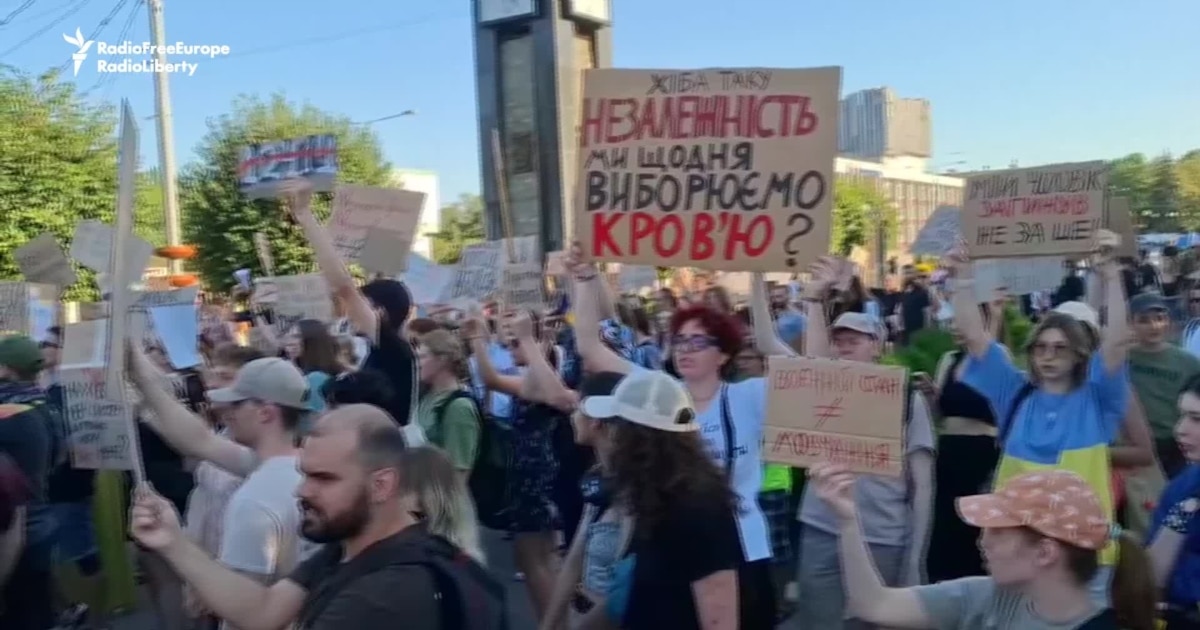 'A Perilous Moment For Ukraine' As New Law Undermines Wartime Unity