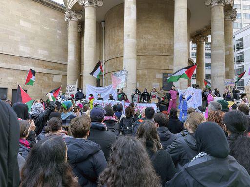 Plus de 100 employés accusent la BBC de “racisme anti-palestinien”