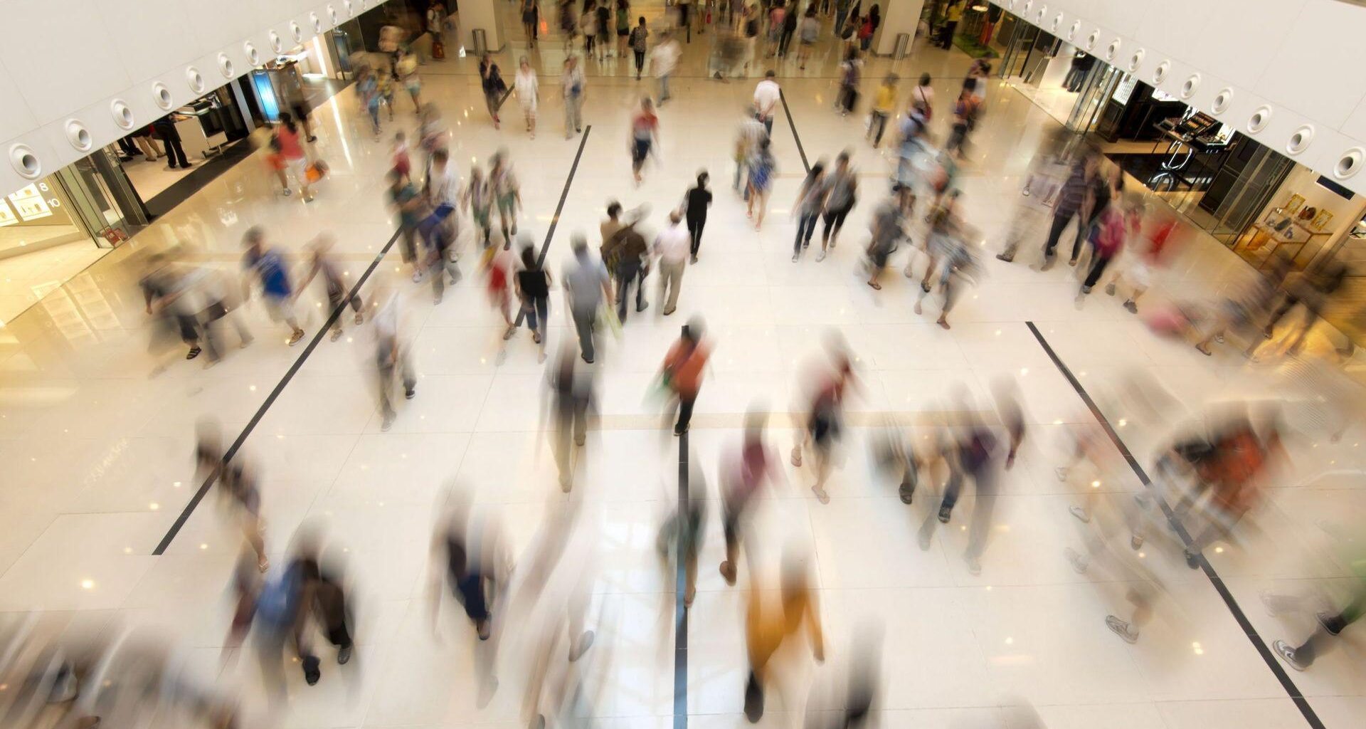 Shops will be able to open every day until 9 pm, elimination of the mandatory closing day