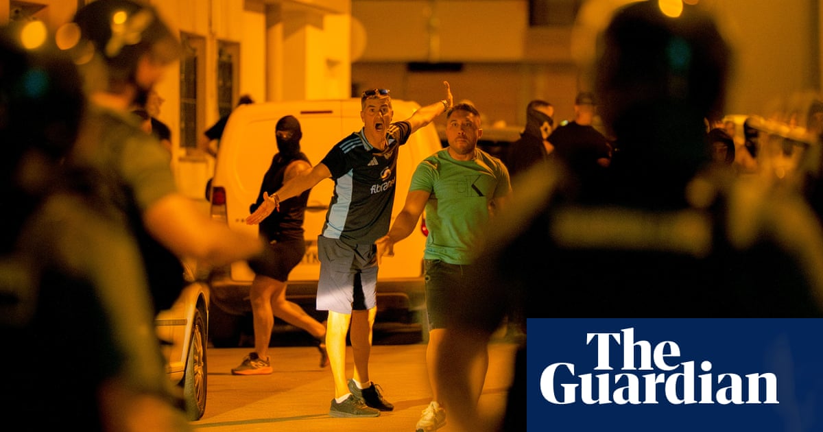 Several people injured in second night of anti-migrant unrest in Spanish town | Spain
