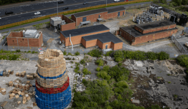 Breaking | Belfast councillors vote to remove controversial bonfire