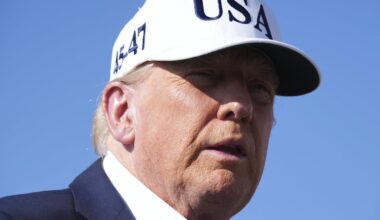 Trump delays deadline for trade deals, Canada's deadline remains in place