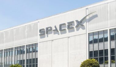 Elon Musk's SpaceX Moves Bitcoin For The First Time In 3 Years: Is A Sell-Off Incoming?