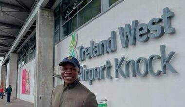 Former world boxing champion spotted at Ireland West Airport - Sport