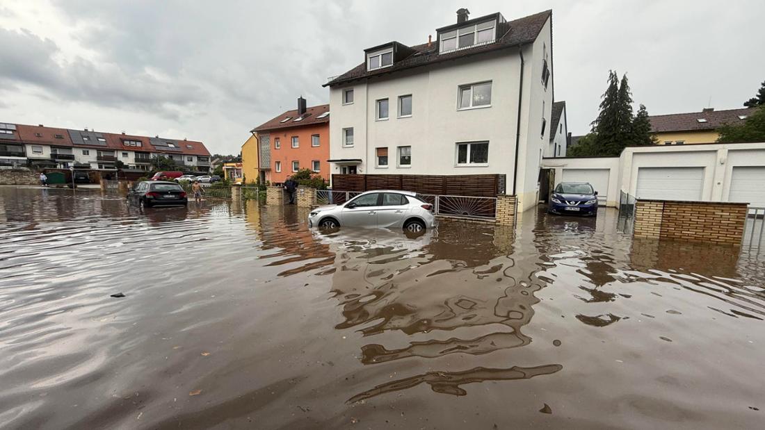 Am Samstag herrschte regelrecht Land unter im Nürnberger Stadtteil Kornburg.