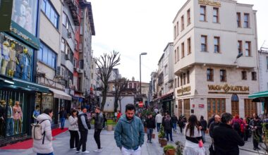 Türkiye faces demographic shift with fewer births, more elderly