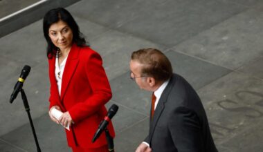 German minister draws ire after calling for longer working hours