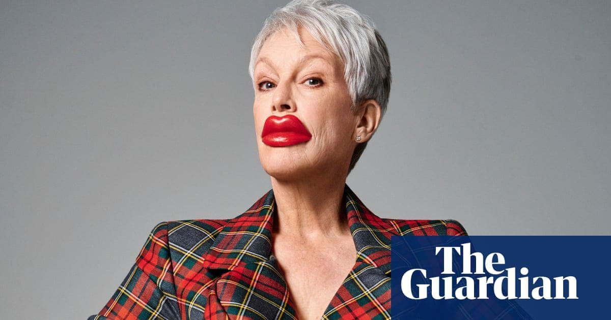‘Generations of women have been disfigured’: Jamie Lee Curtis lets rip on plastic surgery, power, and Hollywood’s age problem | Jamie Lee Curtis | The Guardian