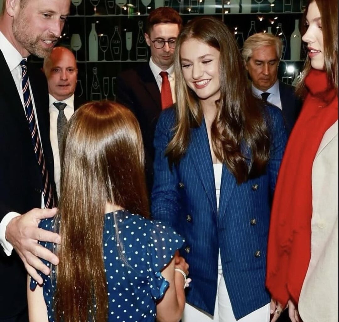 Charlotte with Sofia and Leonor