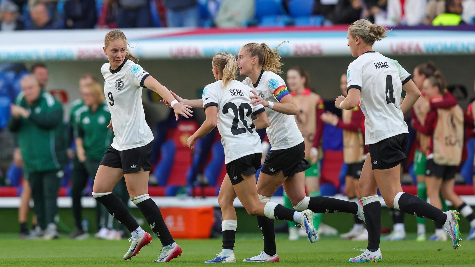 LIVE! Frauen-EM heute im Liveticker! Schlägt Deutschland auch Schweden?