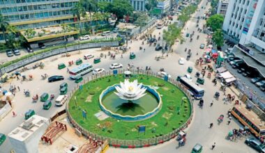 New Age | Cash outside banks surges in May