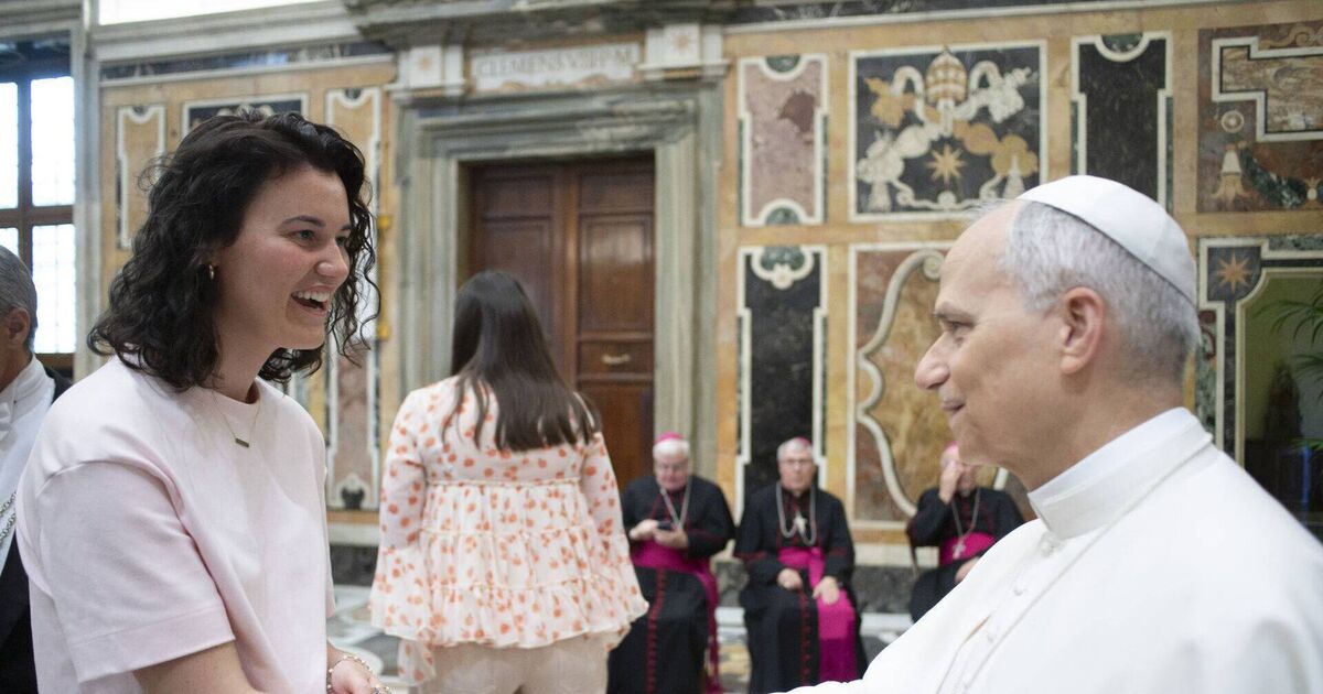 Mallow woman meets Pope Leo