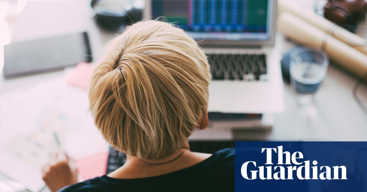 Nearly 1,000 Britons will keep shorter working week after trial | Four-day week