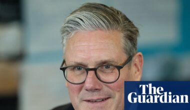Keir Starmer to recall cabinet for emergency meeting on Gaza crisis | Keir Starmer