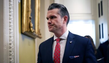 Judge Forced to Pause Trial Because DOJ Lawyers Are so Unprepared