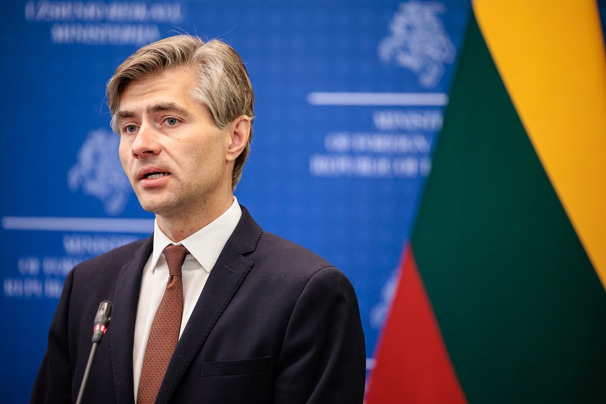 In the Netherlands, FM calls for tougher sanctions on Russia, Belarus
