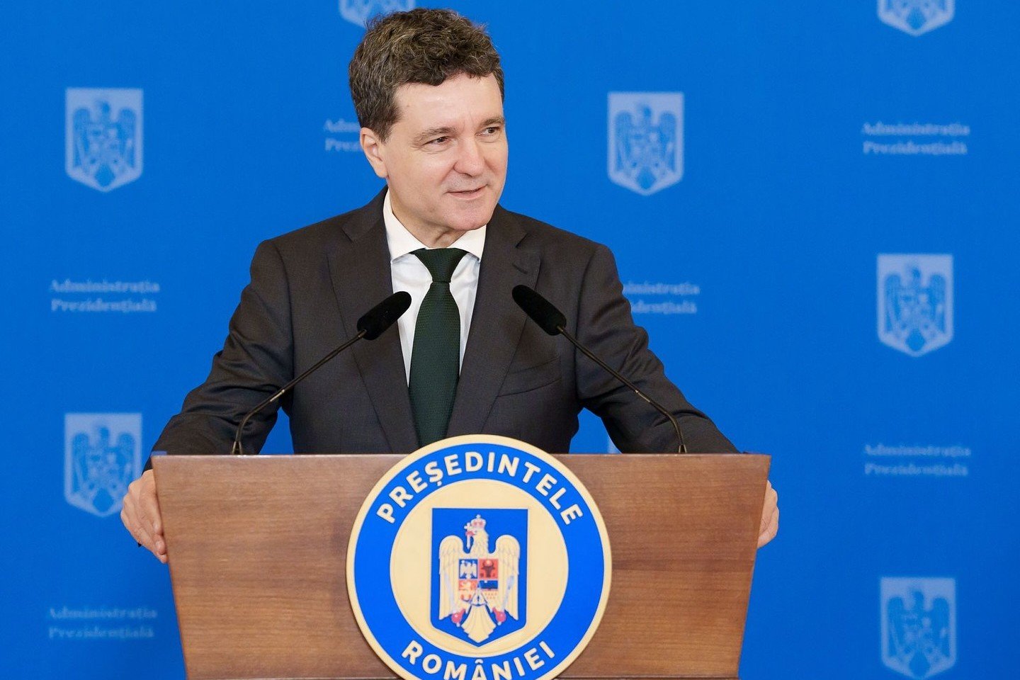 President of Romania: Russia has interfered in the Moldovan elections by buying votes
