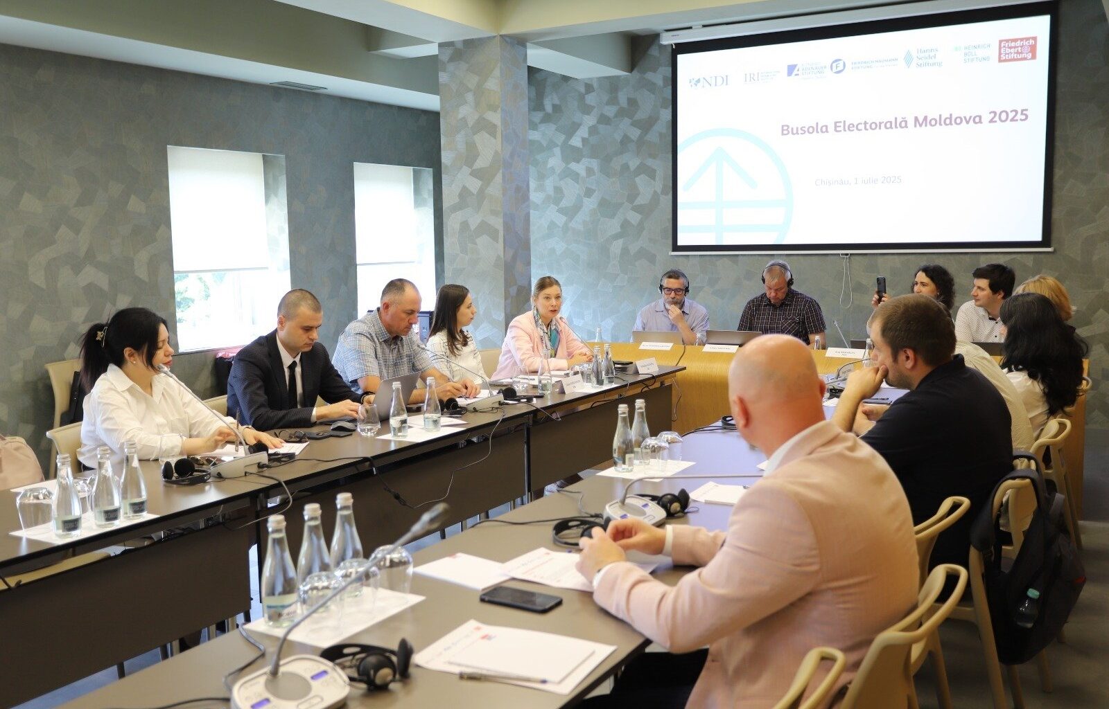 Premiere - The Electoral Compass 2025. Voters in Moldova can compare their political opinions