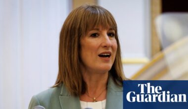 UK borrowing rises more than expected, putting pressure on Rachel Reeves | Budget deficit