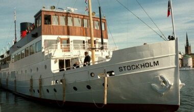 Skärgårdsbåt körde in i kaj i Stockholm: ”Teknisk blackout”