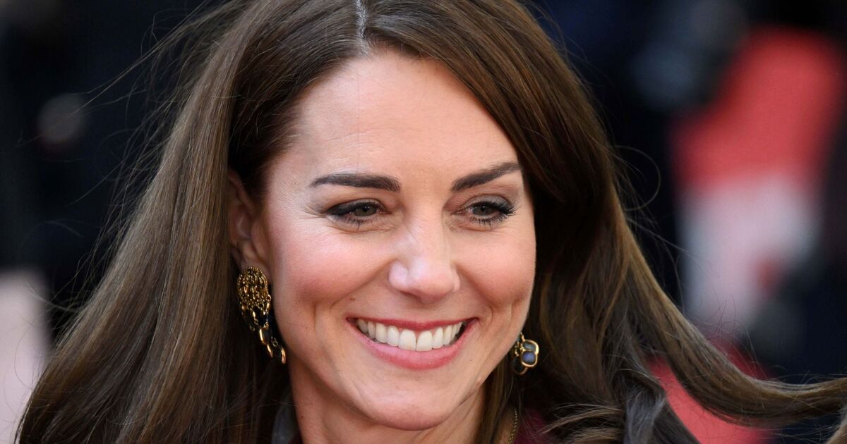 Boots worn by Princess Kate reduced by £200 in British brand sale | Royal | News