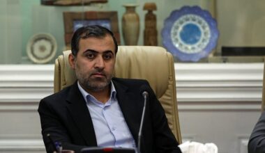 Oil industry workers praised as pillars of Iran’s economic resilience