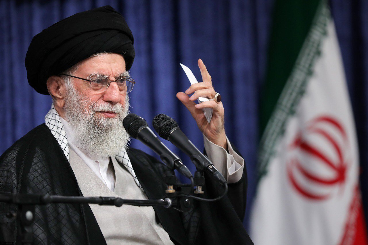 Iran well-equipped in diplomatic and military fields: Leader