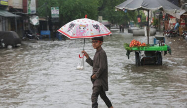 Tehran offers condolences to flood-ravaged Pakistan