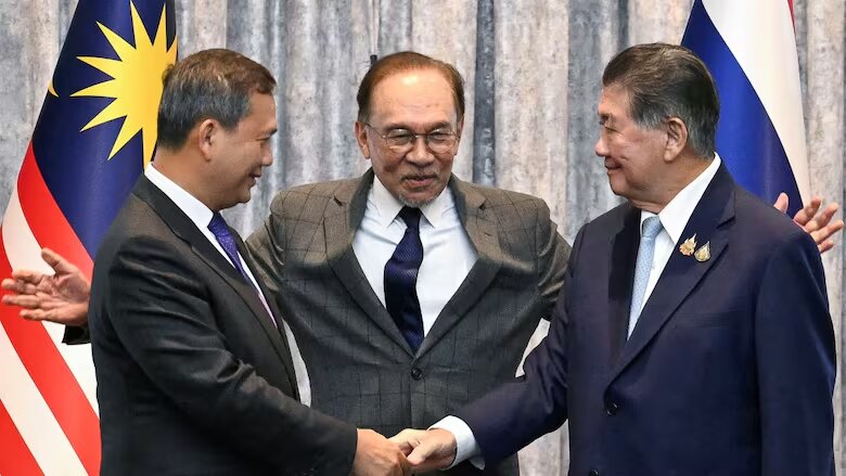 Thailand, Cambodia agree to 'immediate and unconditional' ceasefire
