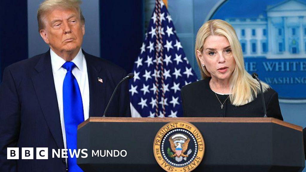 Por qué está aumentando la presión sobre el gobierno de Trump para que haga públicos los archivos de Jeffrey Epstein
