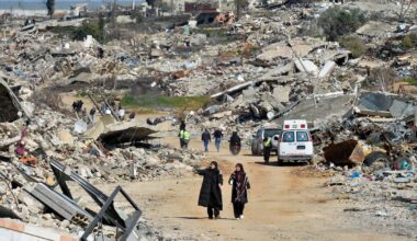 Israeli soldiers kidnap two Syrians in southern Lebanon raid as US envoy pushes Hezbollah disarmament plan