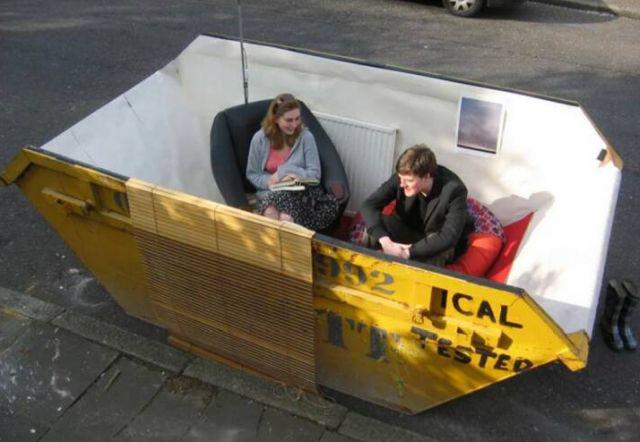 Cheap room with on-street parking - £1,500 per month, London.