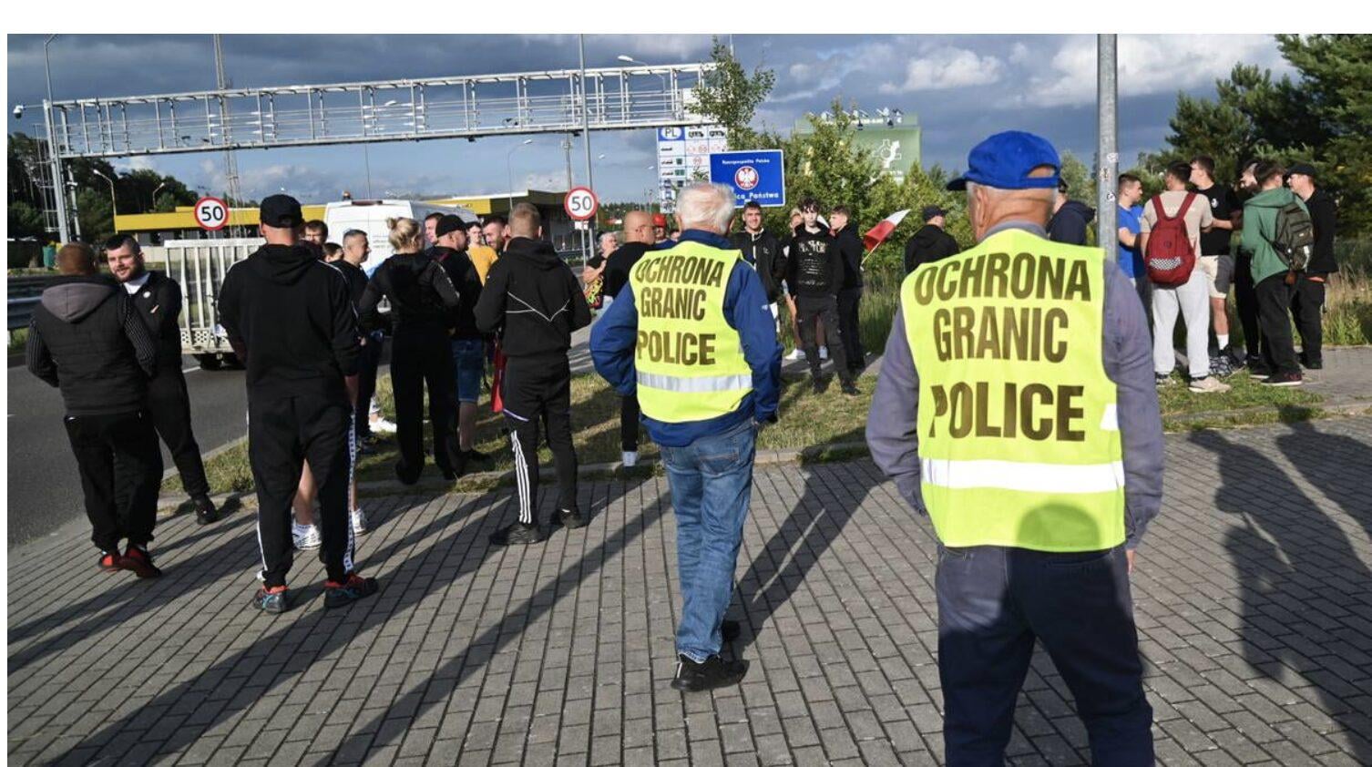 What do you think about the current situation at the Polish-German border? Should i be scared?